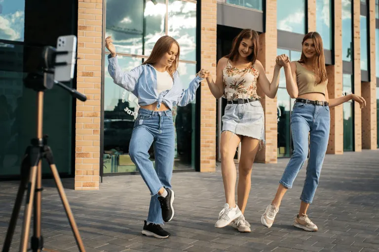 An image illustrating how to gain free followers and likes on TikTok with TikPlusPro